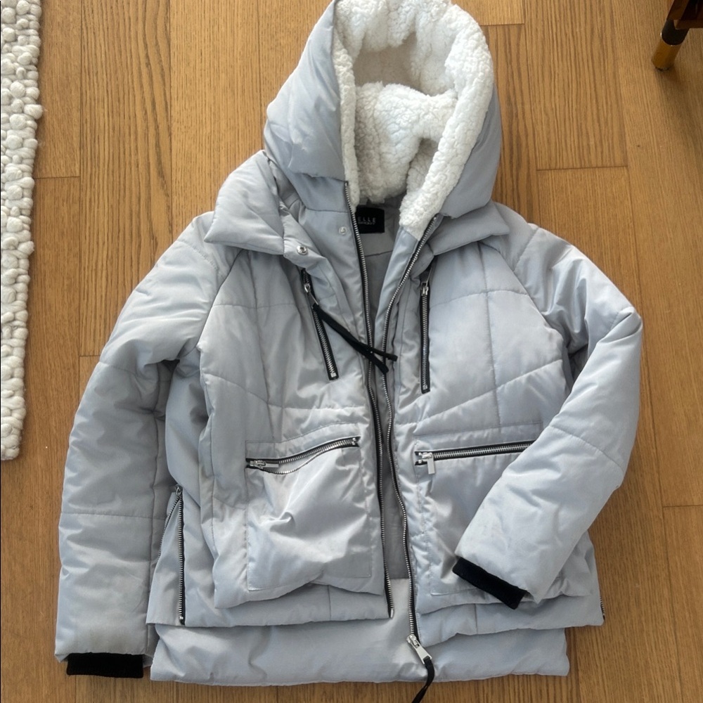 Gray Puffer Jacket with Sherpa Lining